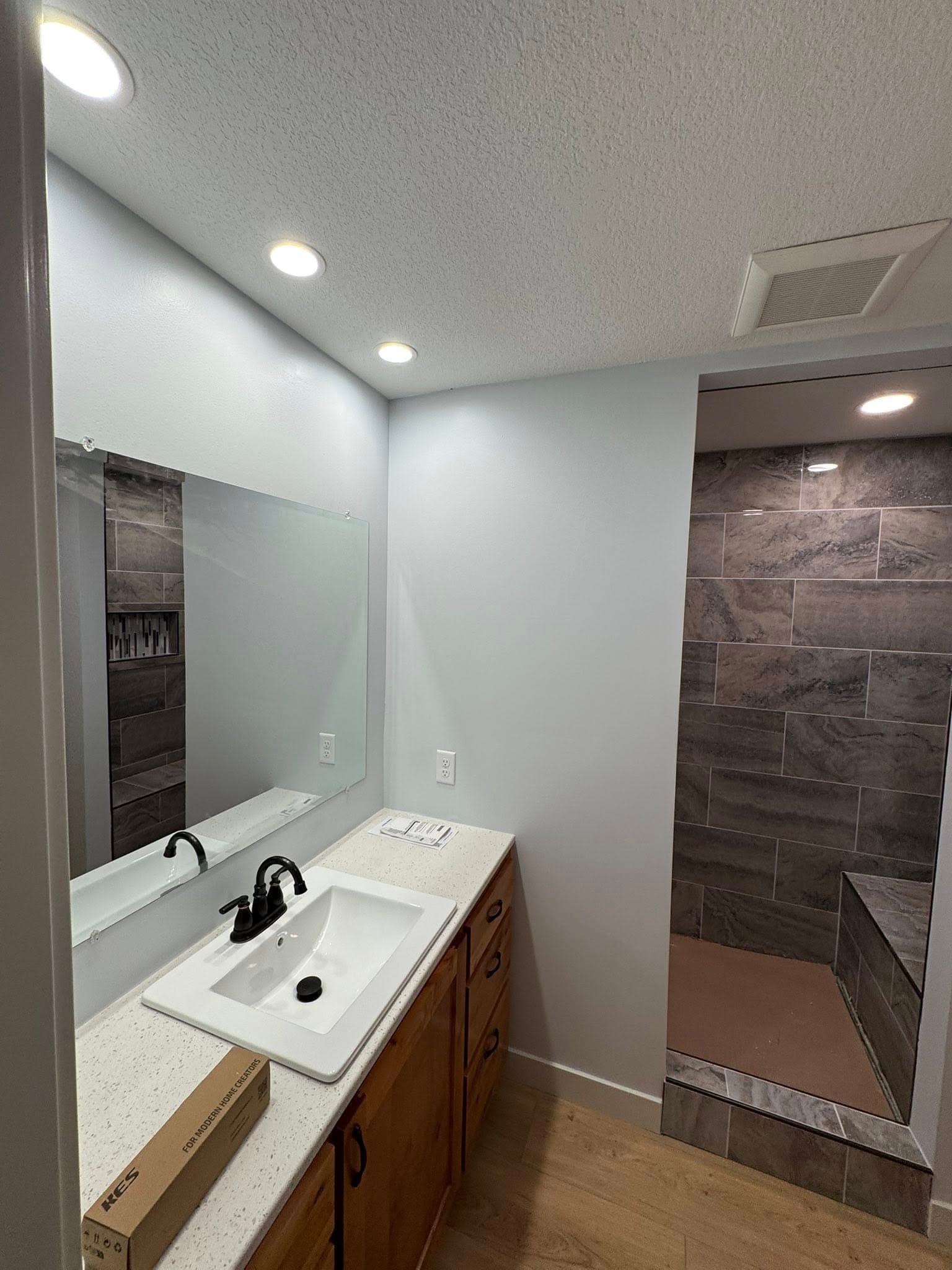 Gallery photos for Modern Home Remodel in Minnetonka MN: Image #9