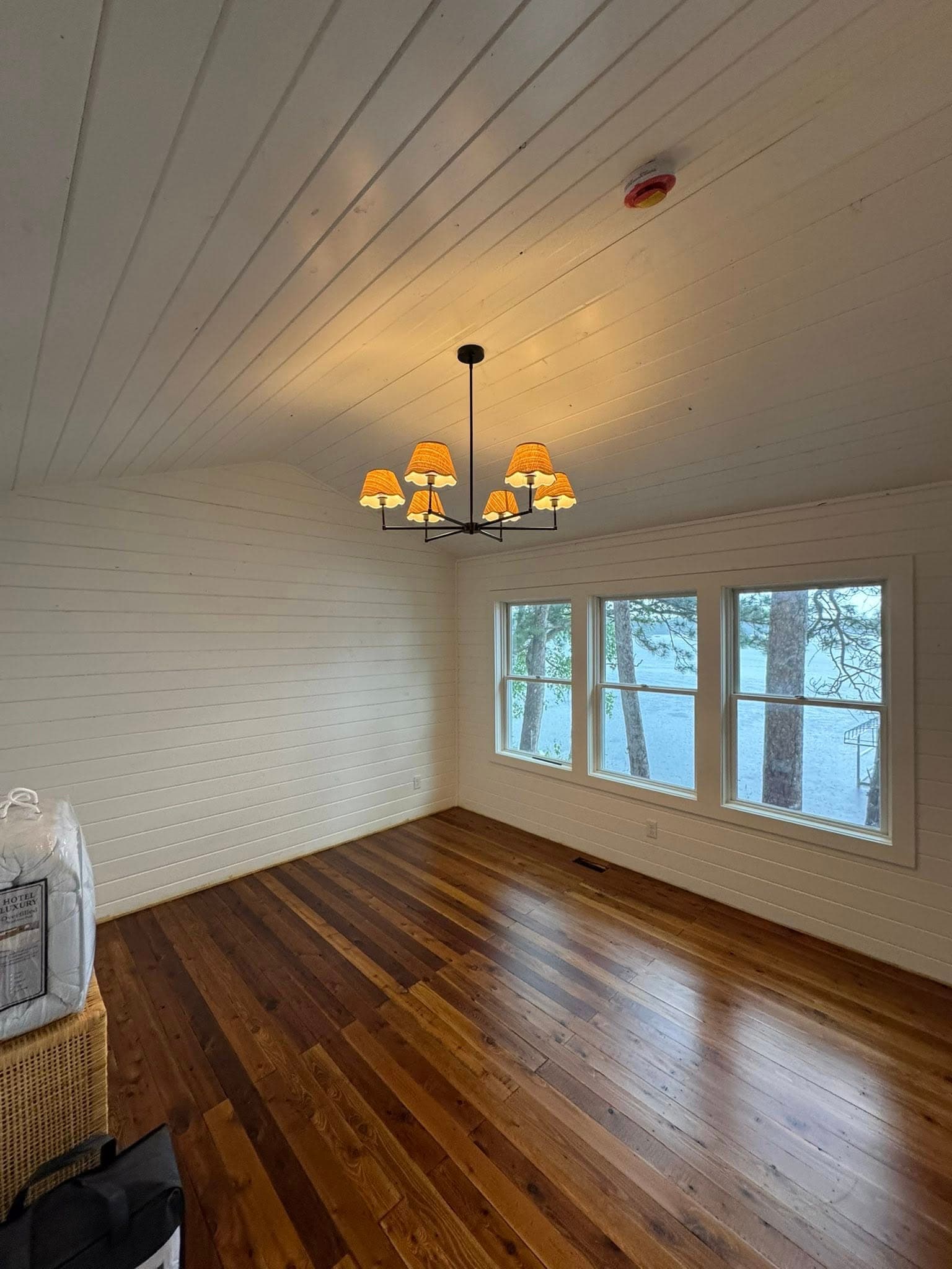 Gallery photos for Charming Remodel Project in Deerwood: Image #14