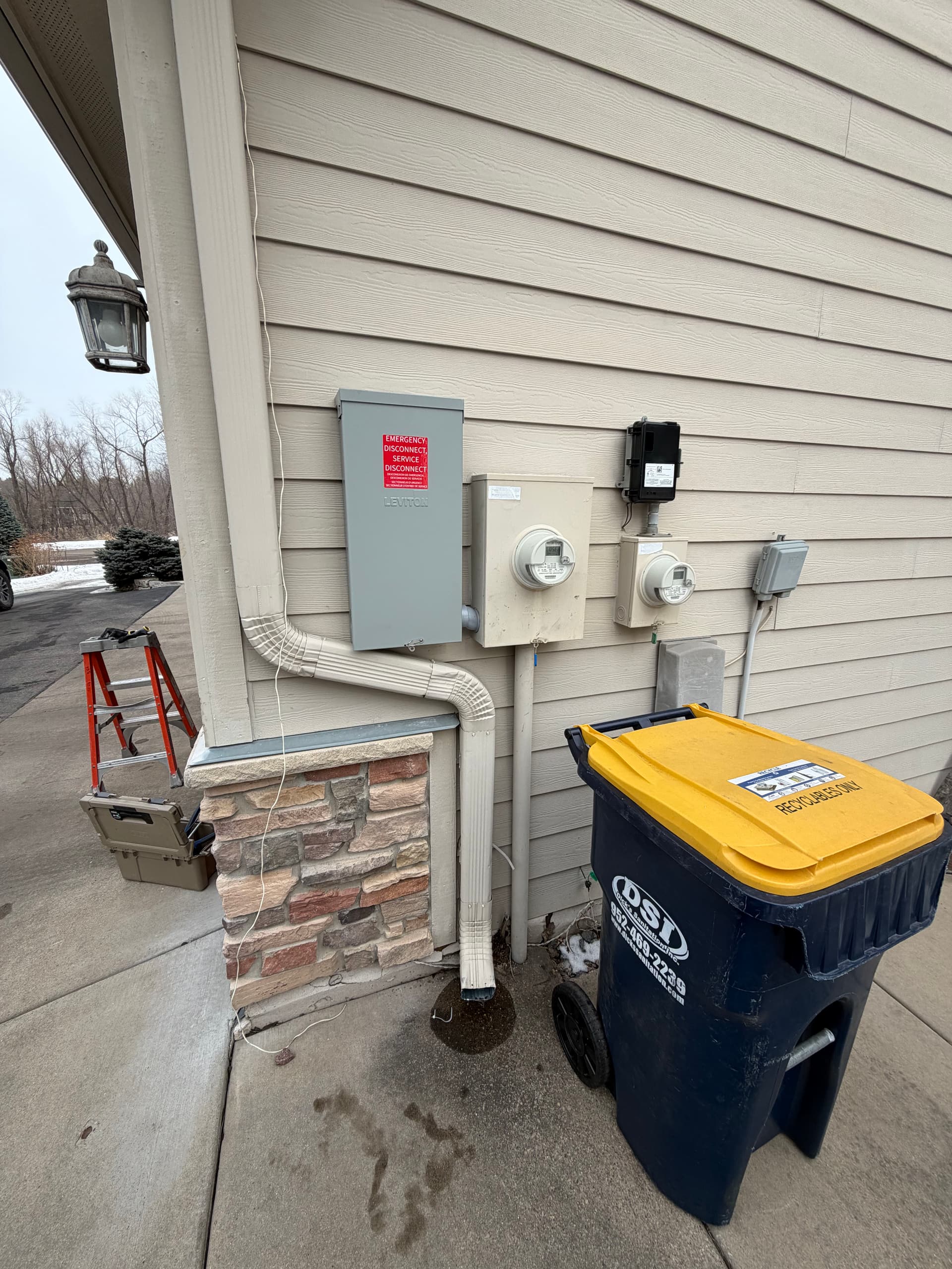 Gallery photos for Home Gym Excellence with Complete Electrical Upgrade: Image #3