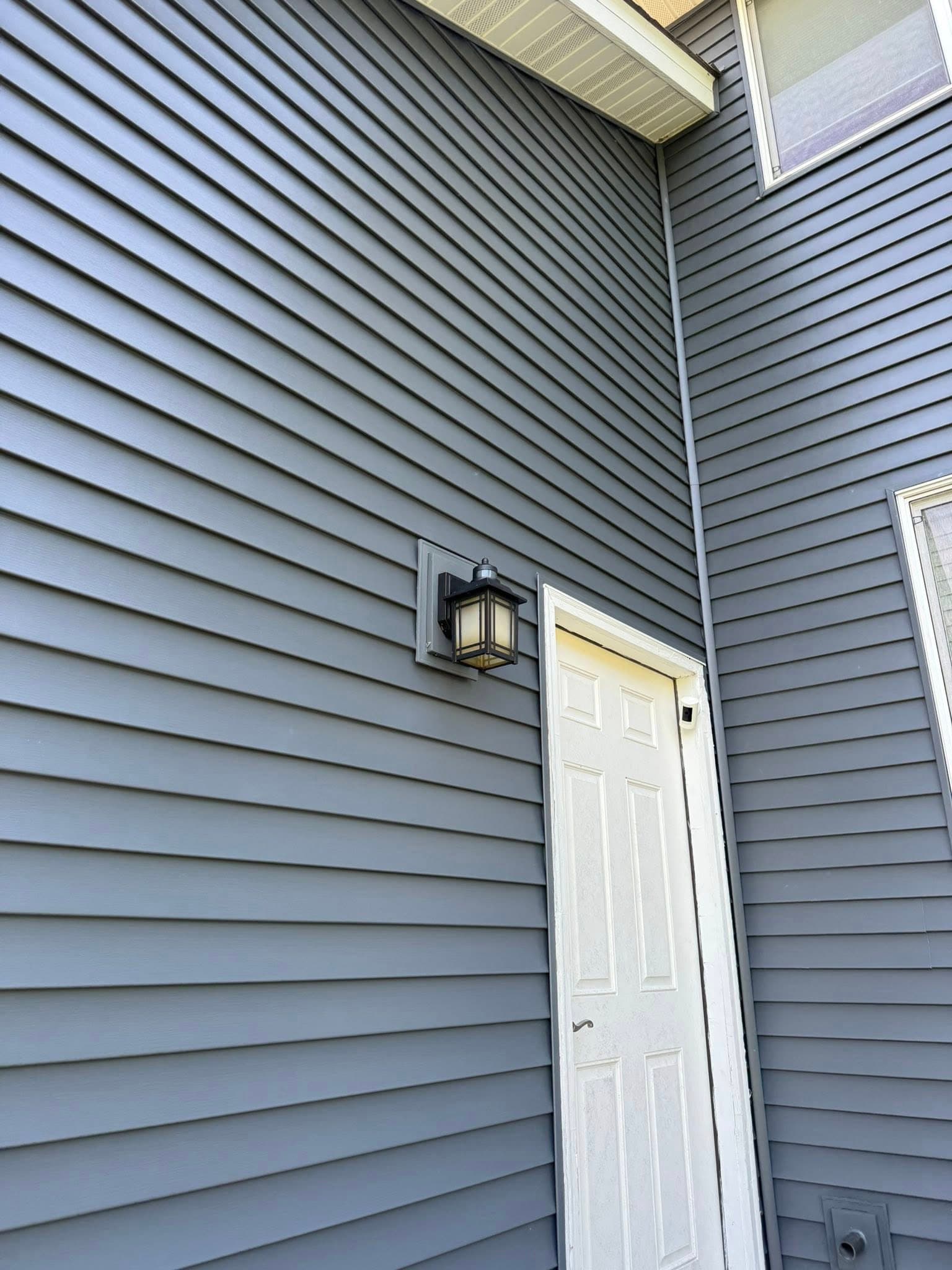 Gallery photos for Exterior Remodel of a Farmington Home: Image #1